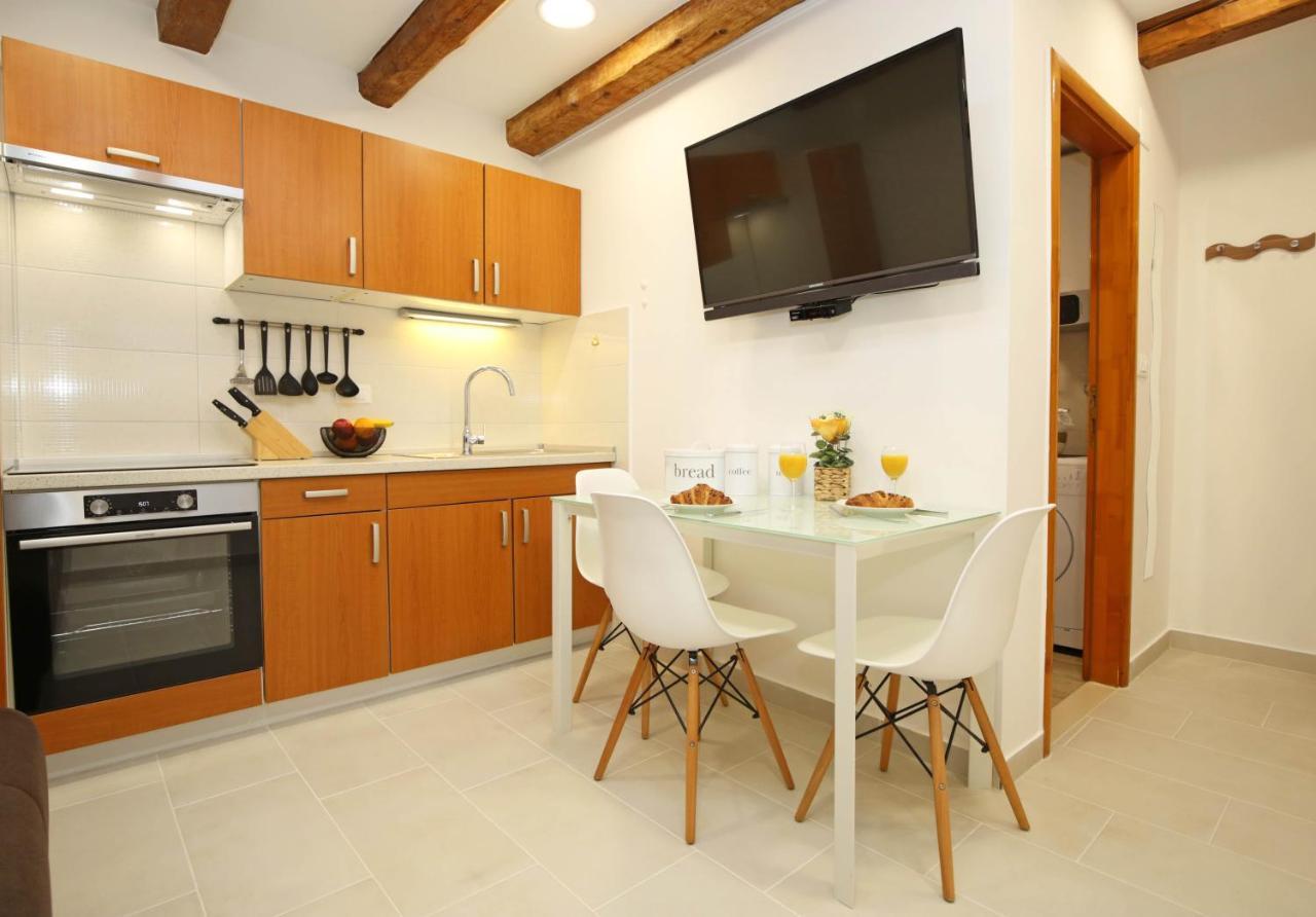 Apartment Tonka Sibenik Exterior photo